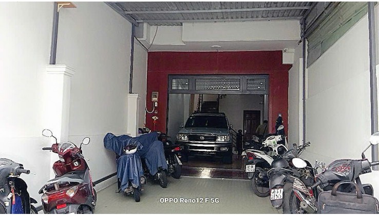 NHÀ MẶT TIỀN-LINH TRUNG-THỦ ĐÚC-123M2-5PN-4 TẦNG-GIÁ 9,8 TỶ THƯƠNG LƯỢNG